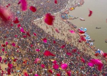 Flowers will be showered on devotees on Mauni Amavasya