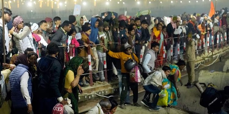 20 devotees feared dead in Maha Kumbh stampede