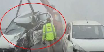 Many vehicles collided due to fog