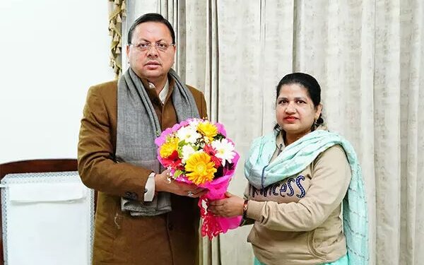 Shayra Bano met CM Dhami