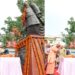 CM Yogi paid tribute to Lalji Tandon by garlanding his statue