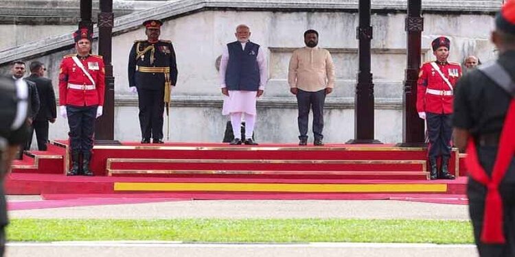 Guard of honour given to PM Modi in Sri Lanka