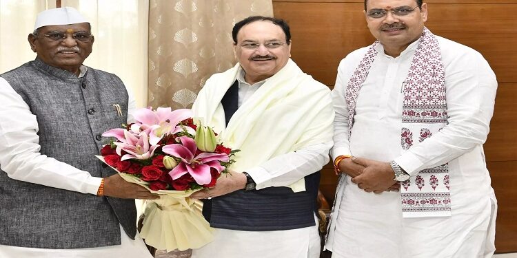 Bhajan Lal and JP Nadda met the Governor