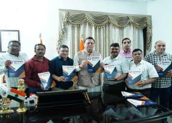 CM Dhami released the souvenir of Uttaranchal Press Club