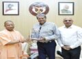 Kapil Dev met CM Yogi