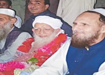 90 year old Maulana did second marriage