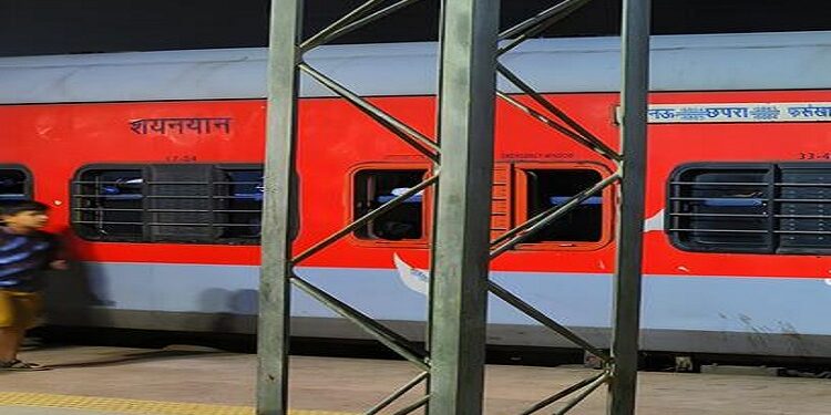 Bomb information in Utsarg Express