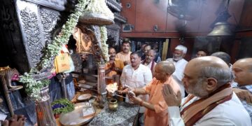 Amit Shah and CM Yogi visited Kashi Kotwal