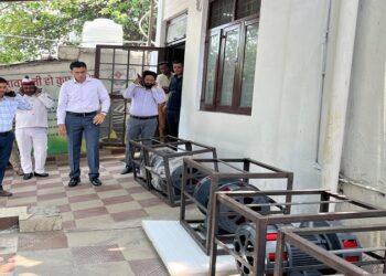 DM Savin Bansal