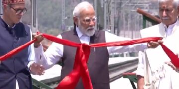 PM Modi inaugurated the world's highest Chenab Rail Bridge