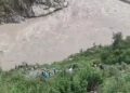 Bus fell into Alaknanda river