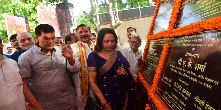 AK Sharma