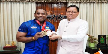 Weightlifter Mukesh Pal met CM Dhami