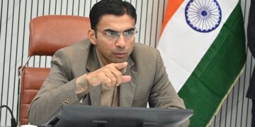DM Savin Bansal