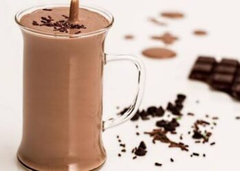 Dark chocolate milkshake