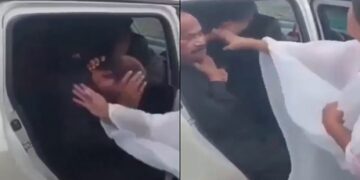Dr. Gajanan Pardhi was beaten up by a woman