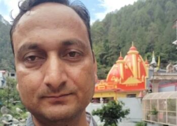 The body of CRPF inspector was found in the car
