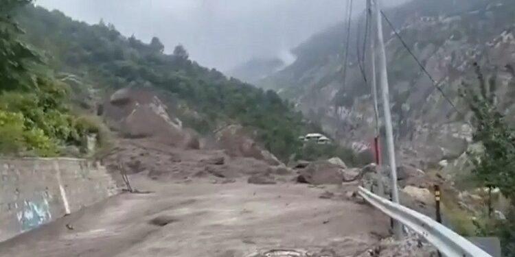 cloudburst in kinnaur