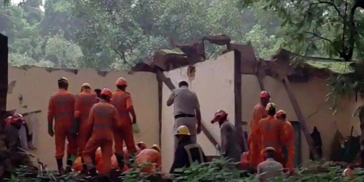 The roof of Patte Shah Dargah collapsed