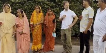 Rahul Gandhi once again targeted the Election Commission