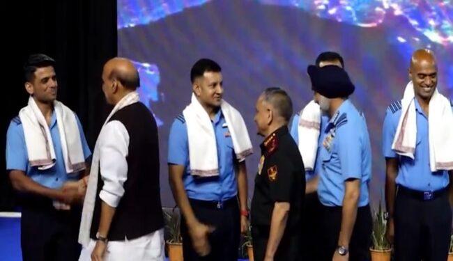 Rajnath Singh honored the astronauts including Shubhanshu Shukla