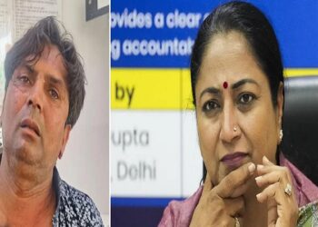 Chief Minister Rekha Gupta attacked during public hearing