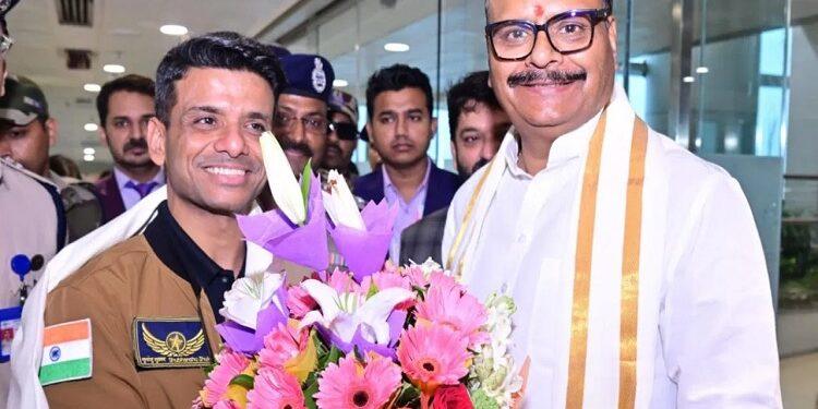 Astronaut Shubhanshu Shukla arrives in Lucknow