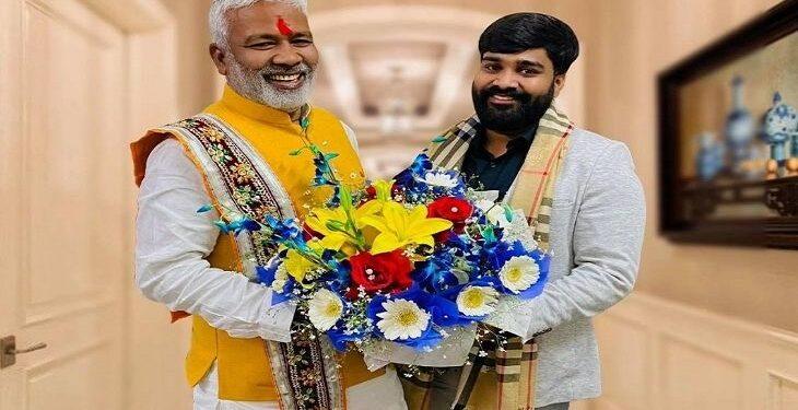 Swatantra Dev-Abhishek Singh