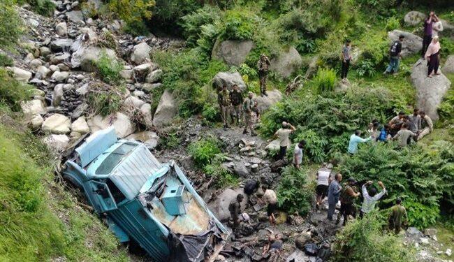 2 jawans died as CRPF vehicle overturned