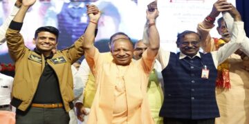 CM Yogi announced scholarship in the name of Group Captain