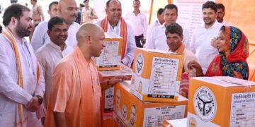Yogi government became the messiah of flood victims