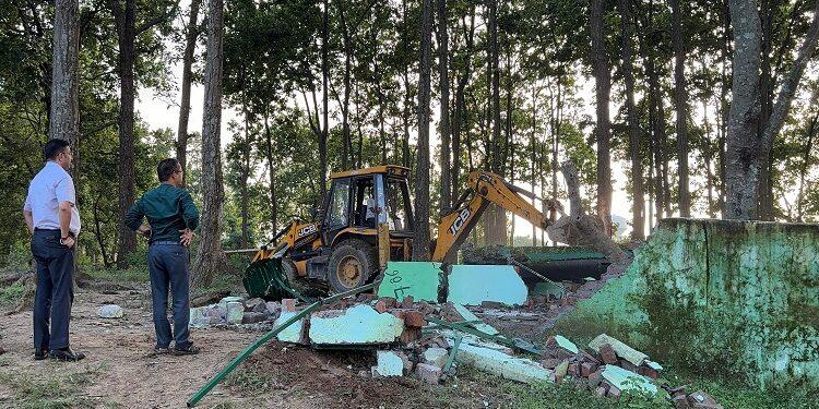 Illegal shrine built in forest land demolished