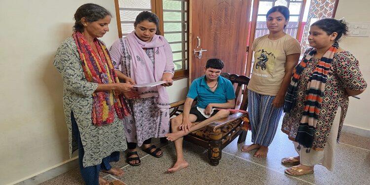 DM Savin Bansal intervenes, ICICI Bank visits home and issues no dues notice