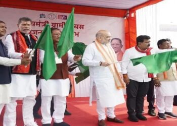 Amit Shah launched the Mukhyamantri Gramin Bus Scheme