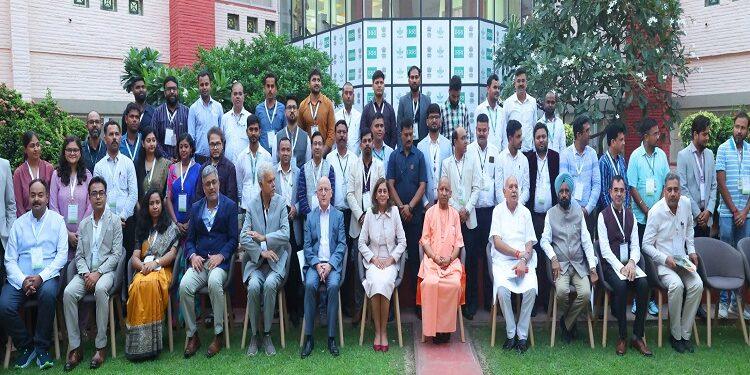 CM Yogi attends DSR Conclave in Varanasi