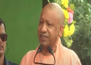 CM Yogi's roar in Shahabuddin's stronghold.