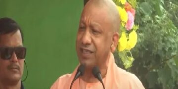 CM Yogi's roar in Shahabuddin's stronghold.