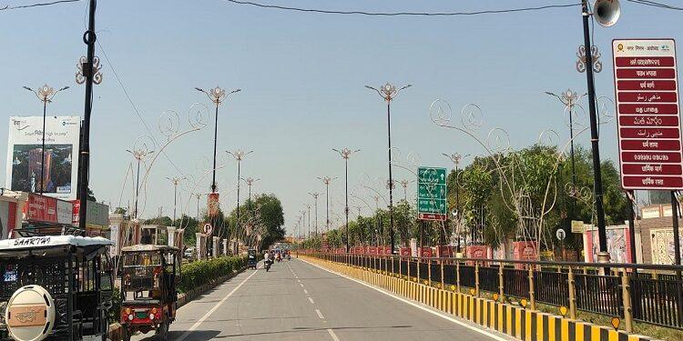 The streets of Ramnagari were illuminated before Deepotsav