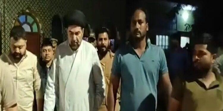 Attack on Shia cleric Maulana Kalbe Jawad