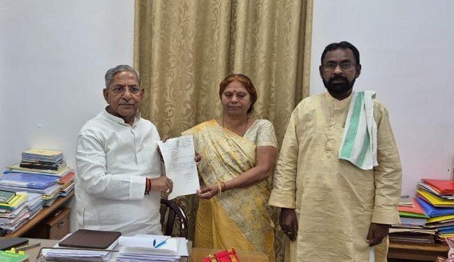 Bihar elections: Two RJD leaders join BJP