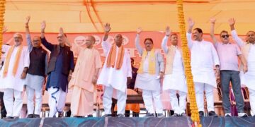 CM Yogi held a public rally in support of NDA candidate Pramod Kumar.