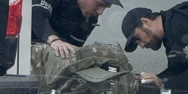 Heavy firing near the White House