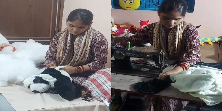 Vandana started working in soft toys after taking training under ODOP.