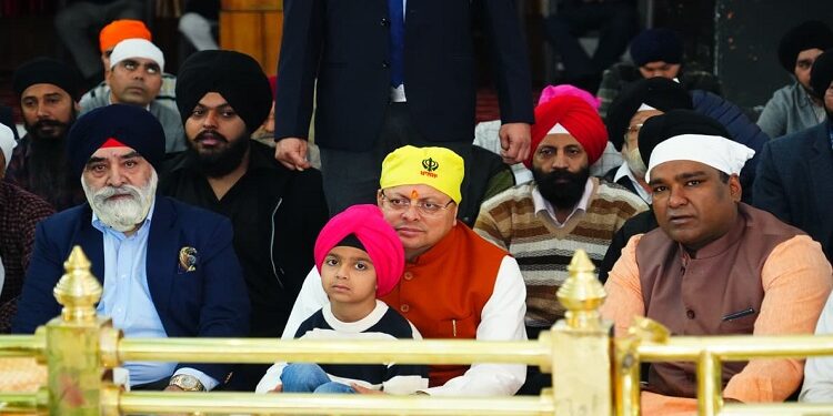 CM Dhami listened to Shabad Kirtan at Race Course Gurdwara
