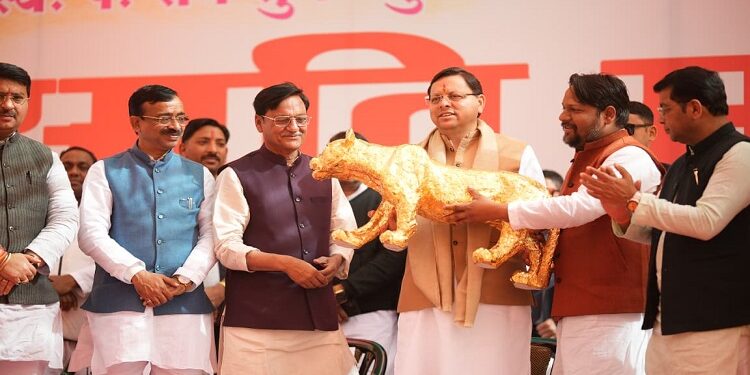 CM Singh Dhami paid tribute to Pandit Ram Sumer Shukla