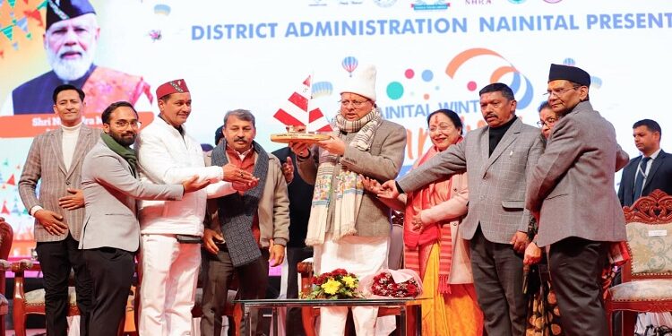 CM Dhami participated in the Winter Carnival organized in Nainital