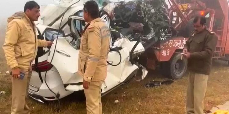 Four died on the spot as a Fortuner overturned.