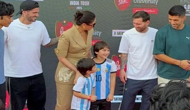 Kareena Kapoor arrived to meet Messi