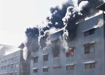 A massive fire broke out in Raj Textile Market.
