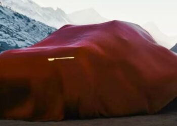 Renault Duster का टीजर, पुरानी यादें और नया अंदाज साथ में, 26 जनवरी को होगी लॉन्च